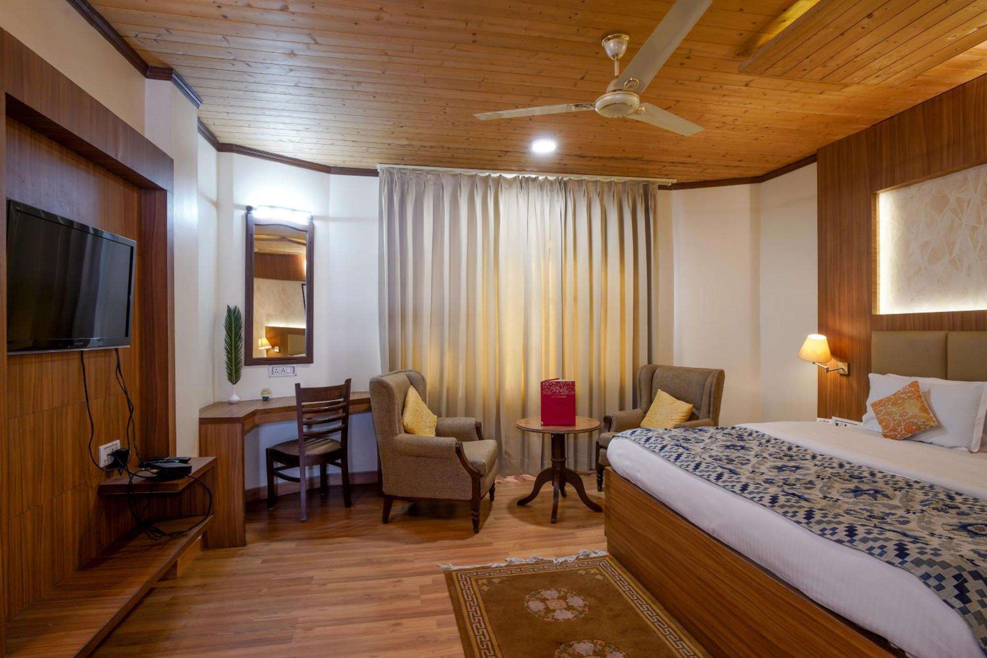 Vilasa Lall Ji Resort Dalhousie Eksteriør bilde