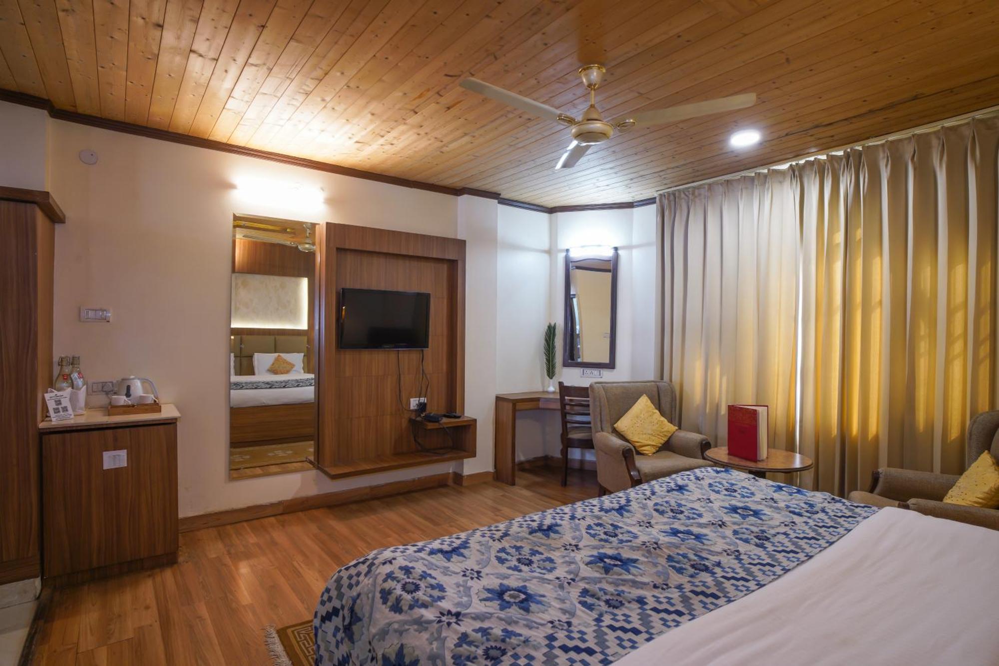 Vilasa Lall Ji Resort Dalhousie Eksteriør bilde